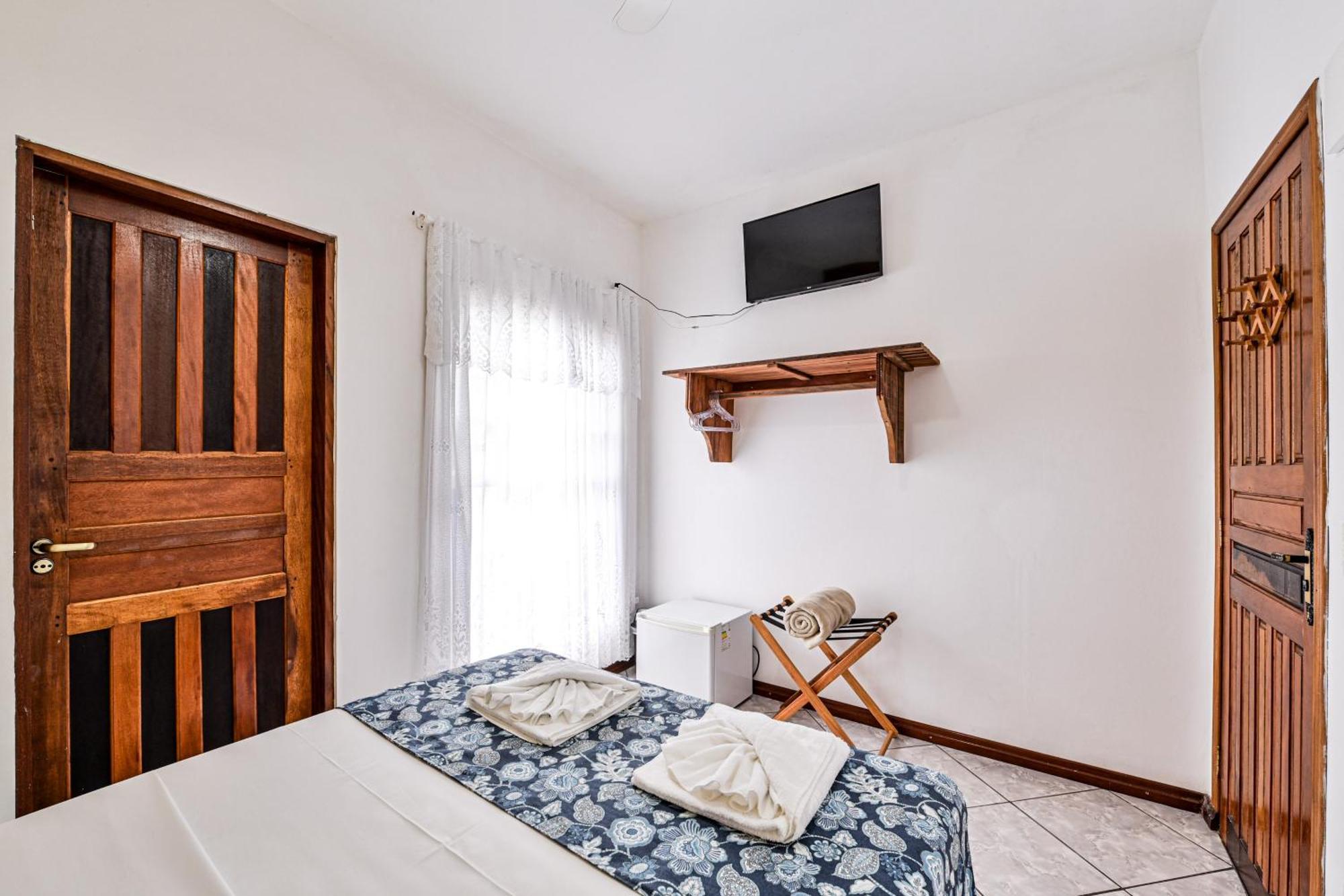 Pousada Da Tina Ubatuba Habitación foto